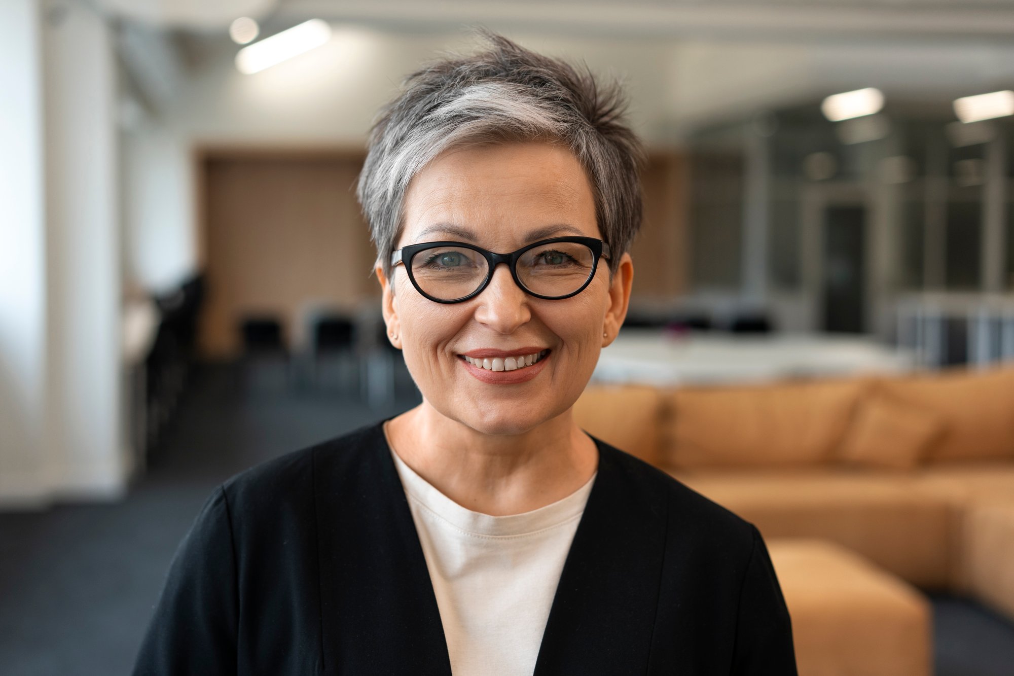 middle-aged-hispanic-business-person
